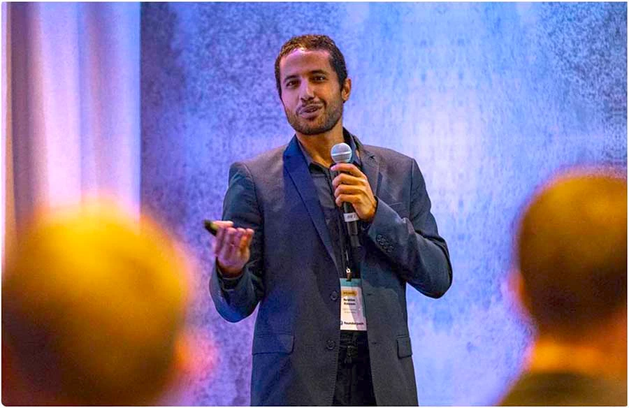 eCourtDate founder speaking at event